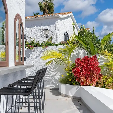 Luxury House With Private Heated Pool In Nerja! 펜션