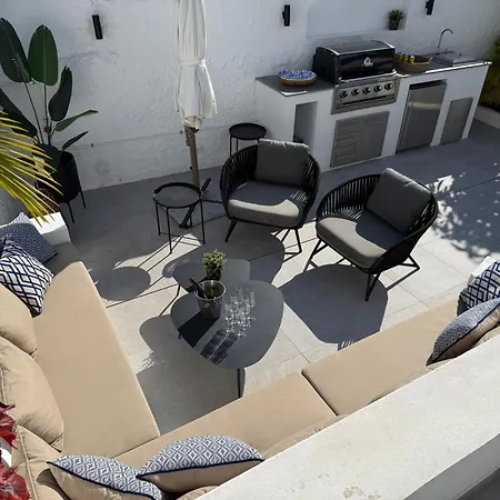 펜션 Luxury House With Private Heated Pool In Nerja! *